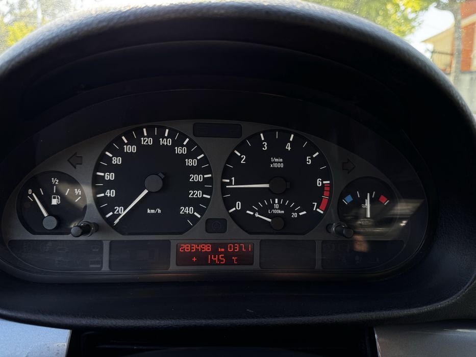 BMW 323i E46 GPL