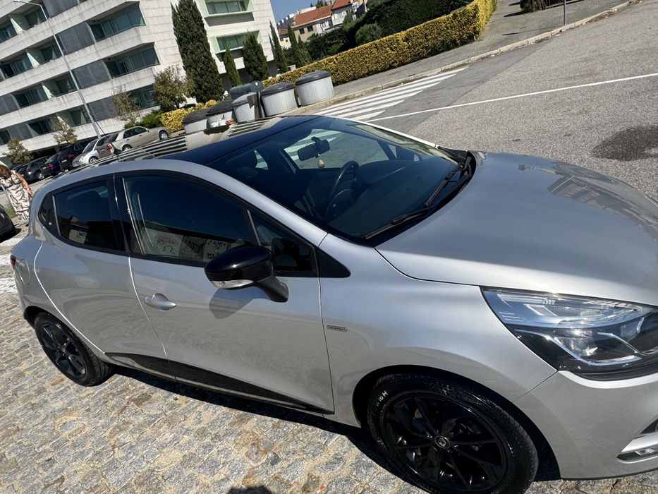 Renault clio 0.9Tce Limited foto 2