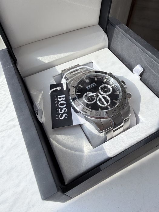 Часы мужские Hugo Boss