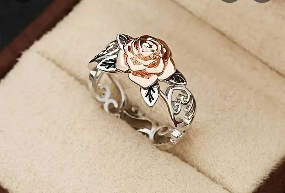 Продам нове вишукане срібне кільце з трояндою