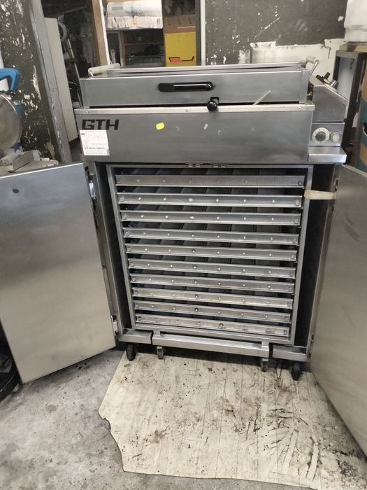 Patelnia do smażenia pączków