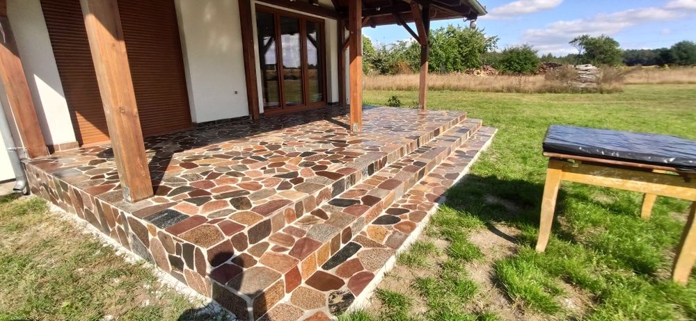 Kamień cięty polny, wykonawstwo. Taras, alejka