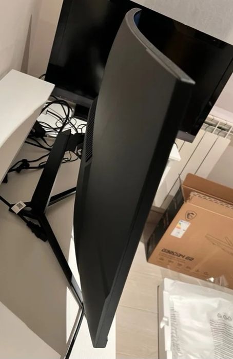 Monitor gaming msi G32CQ4E2