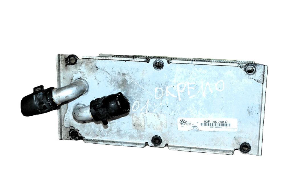 Радіатор інтеркулера Volkswagen Golf 6 Skoda Octavia 1.4TSI 03F145749C