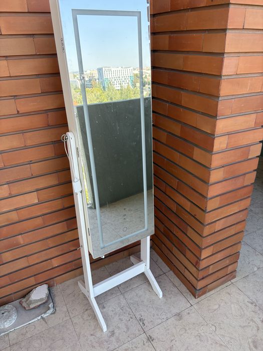 Porta joias com espelho