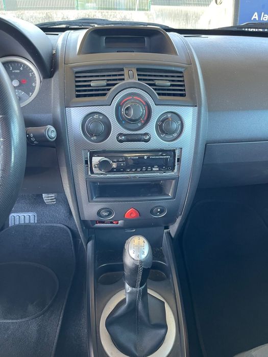 Megane 2 1.5 gasoleo 2004