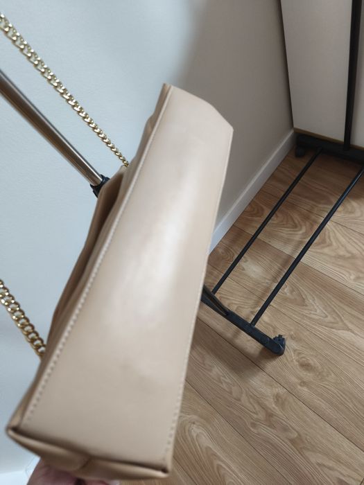 Pikowana skórzana torebka