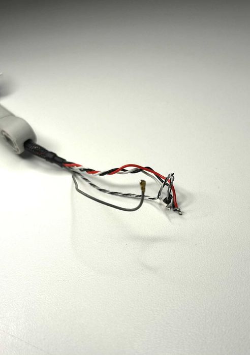 Lewe tylne ramię z silnikiem DJI Mini 4 Pro