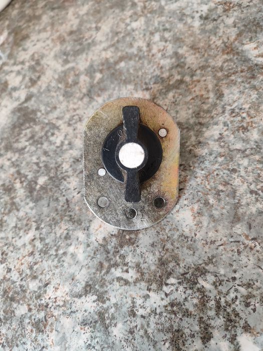 Масса,выключатель массы-трактора,грузовика,автомобиля