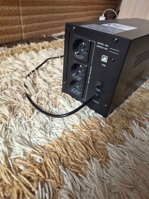 Джерело безперебійного живлення (ДБЖ / UPS) 1500VA / 900W