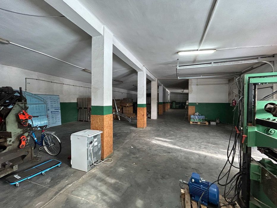 Magazyn 400m2 + biuro 100m2 (opcjonalnie dodatkowe 300m2 magazynu)