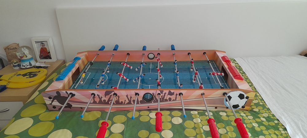 Mesa de matraquilhos criança