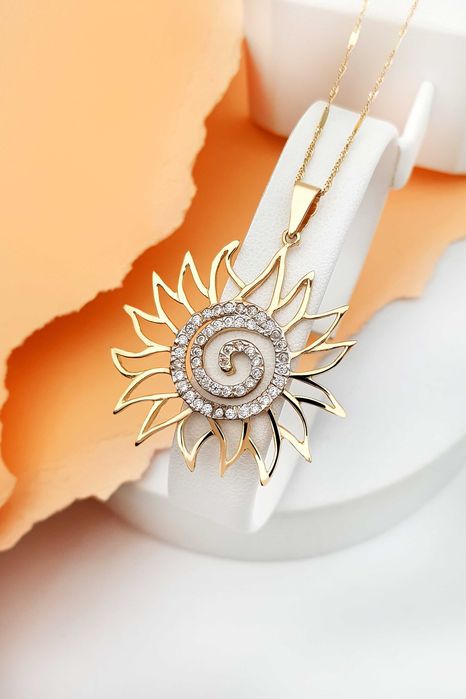 Złota duża zawieszka do łańcuszka słońce z białymi cyrkoniami pr. 585