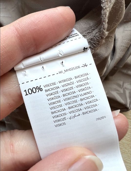 Sukienka koszulowa z wiskozy do pracy na co dzień elegancka casual