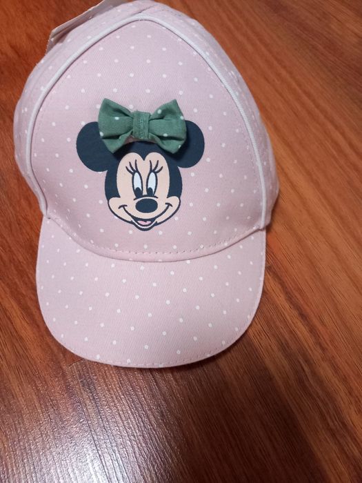 Boné minie menina