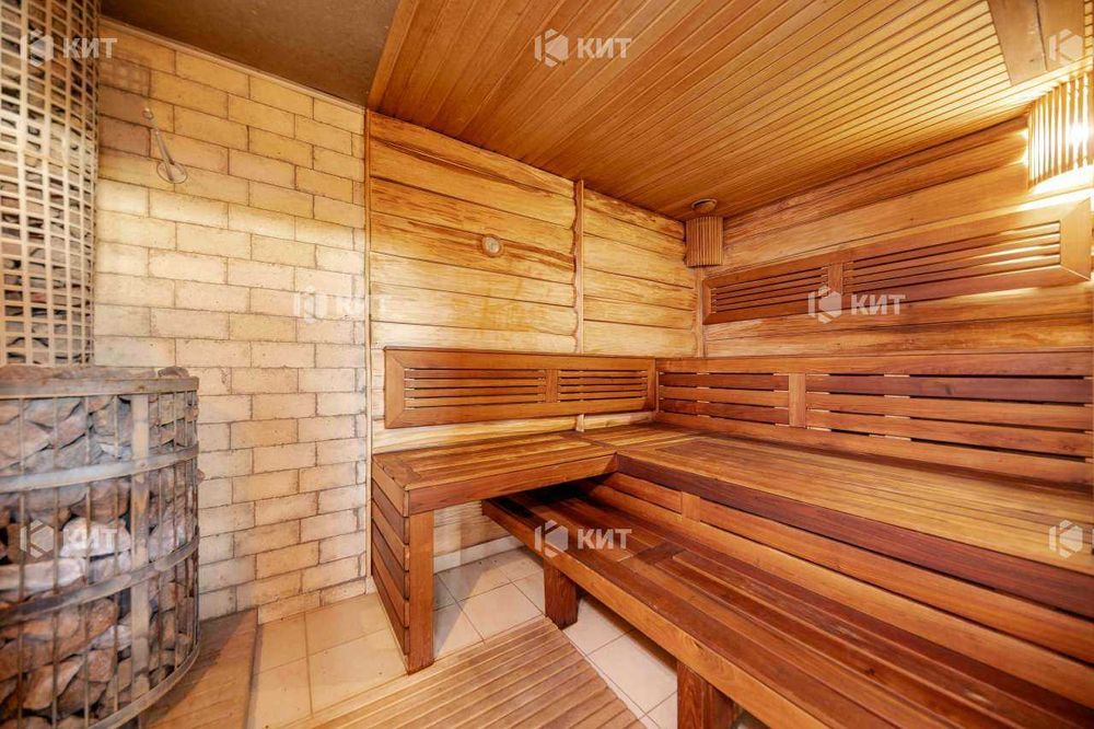 Будинок з басейном,Флоринка, Поряд Олексіївка ( Алексеевка ) 130140