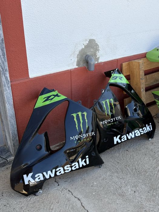 Carenagens laterais Kawasaki ZX9R 2000 Monster Energy