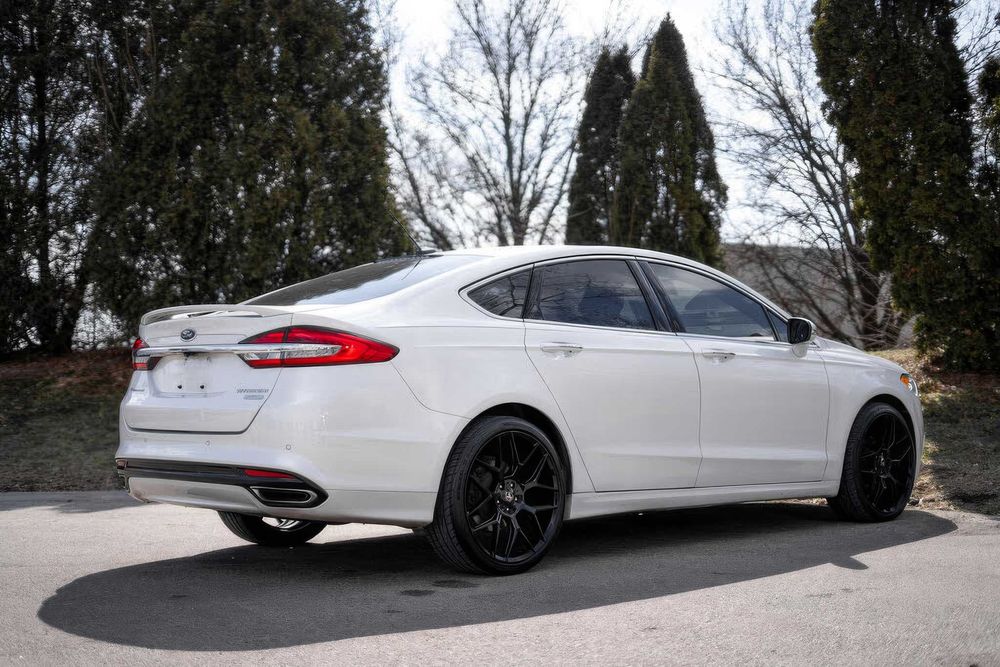 Ford Fusion Titanium      2018