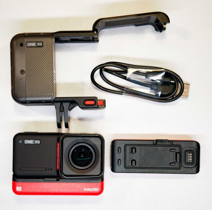 Kamerka Insta360 ONE RS 4K Edition + bateria + obudowa + Faktura VAT