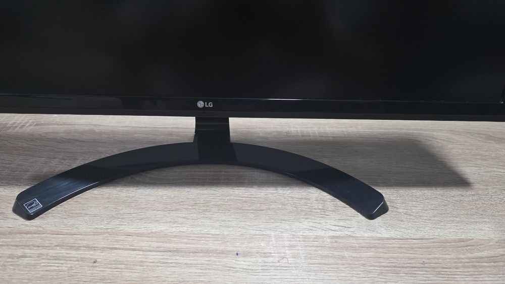 Monitor LG 27" 4K