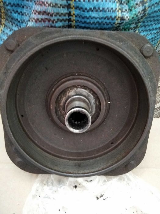 Тормозные барабаны задние на З А З - 968 м