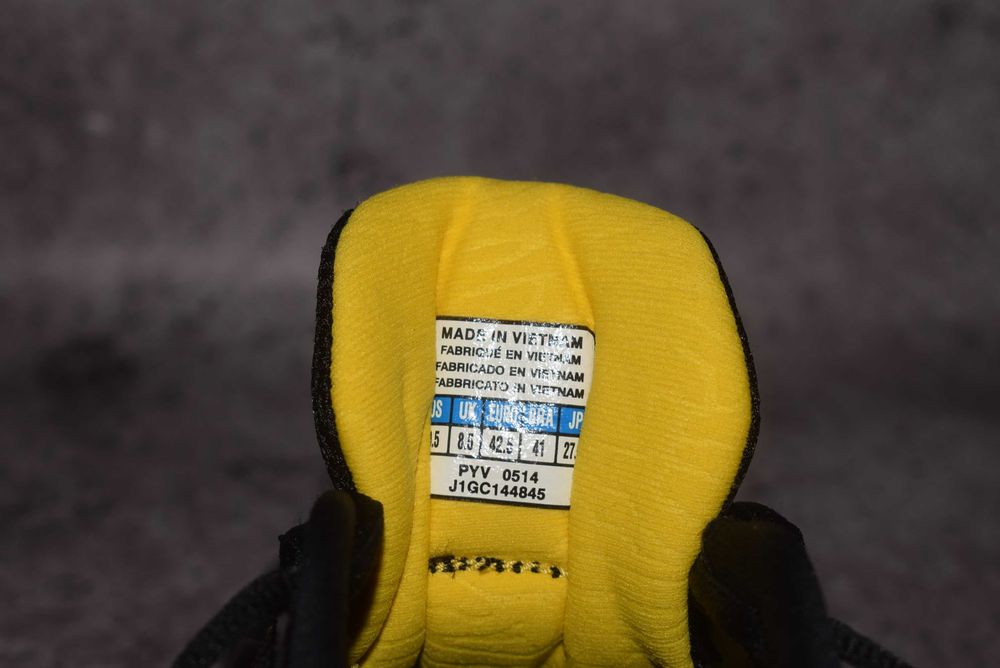 Mizuno Wave Connect (Чоловічі Кросівки Мізуно 2 3 equate )