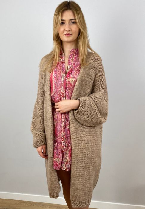 Nowy sweter Maxi beżowy