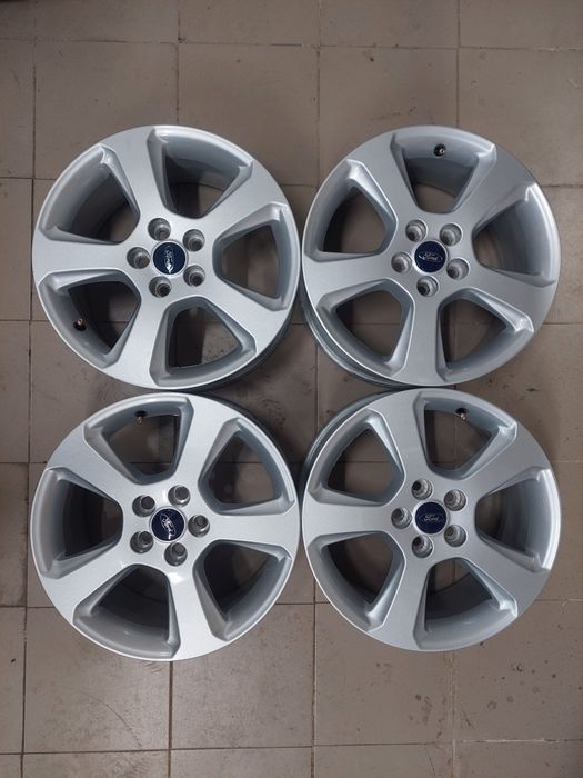 Комплект оригінальних легкосплавних дисків Ford Kuga Mondeo R17 5×108
