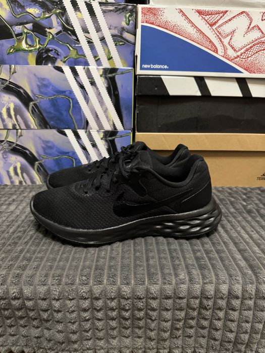 Чоловічі кросівки Nike Revolution 6 42(27см) оригінал