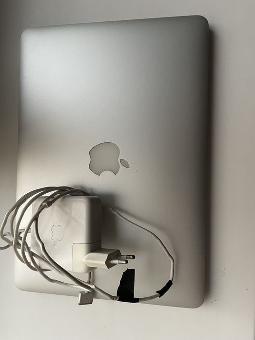 MacBook Pro Retina 13” Late 2013 | 128GB SSD | 4GB RAM | робочий