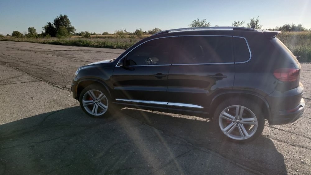 Продам  volkswagen tiguan r-line (тігуан)