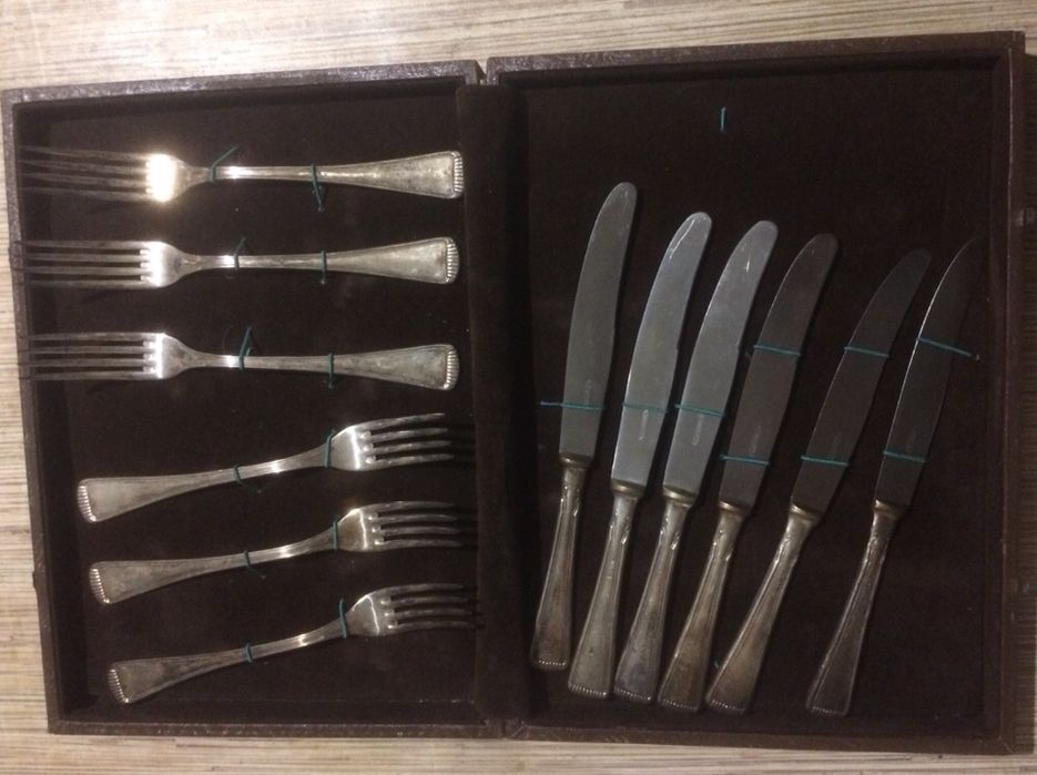 Вилки и ножи серебряные 800 проба