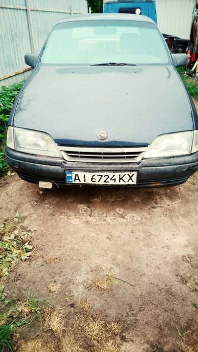 Opel Omega 2.0i 115л.с.