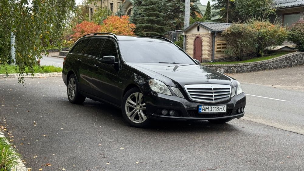 MERCEDES-BENZE 200 CDI 2010 срочно