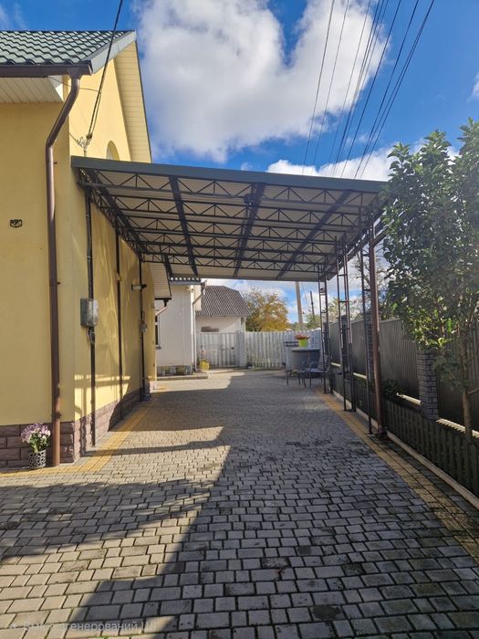 Продається новий будинок м. Снятин