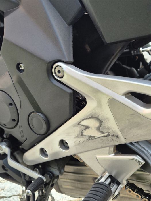 Kawasaki ER-6n 649 cm³ | 2012 | 27 969 km | biały | Polska