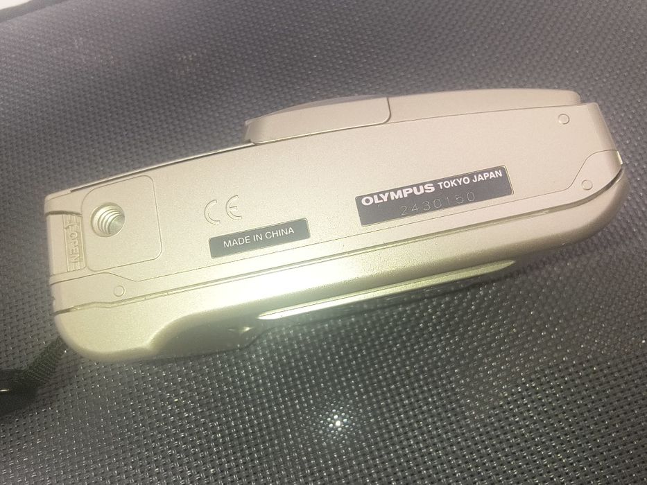 Цифровая фотокамера Canon PowerShot SD960 IS-12.1 MP ELPH серебристого