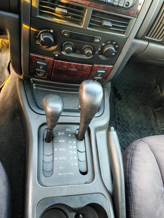 Vendo jeep Grande cherokee 4.7 V8