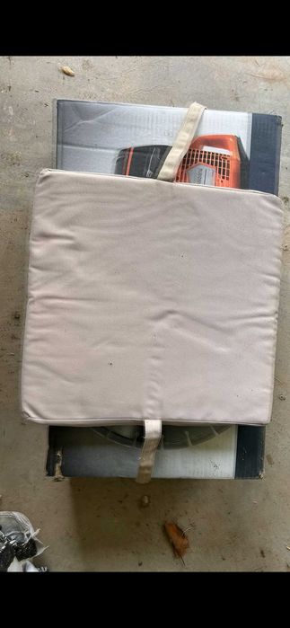 Almofadas para Cadeiras Quadradas – Cor Creme