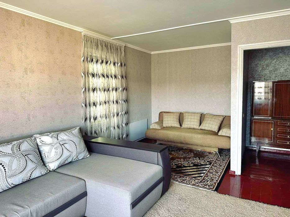 1 Кімнатна.На Шкільному.Біля Ринка.