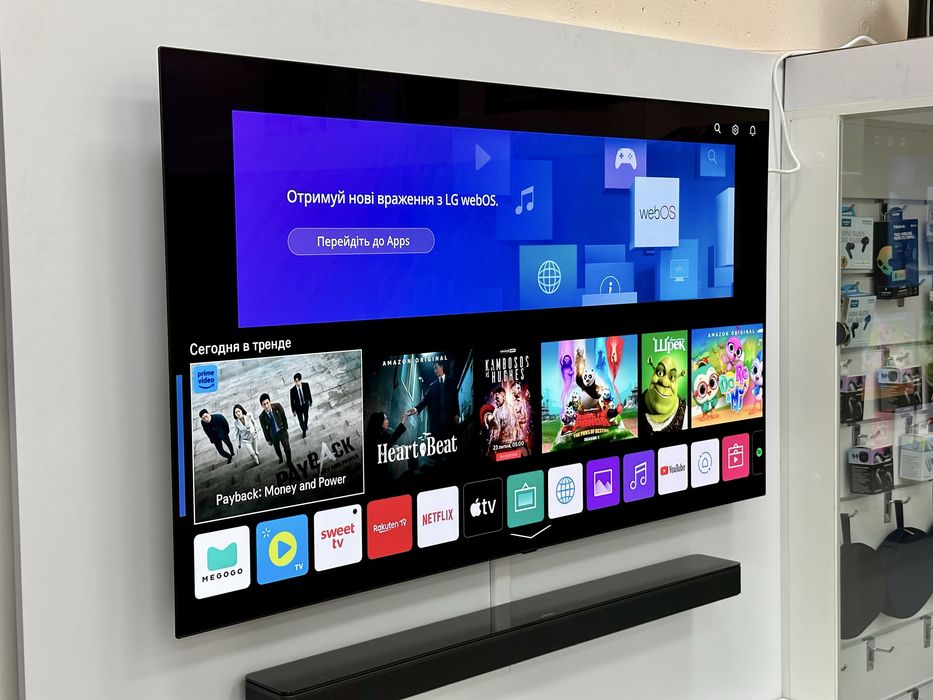 Телевізор LG OLED55C9PLA 4K 120Гц 55" UHD 10bit HDR10 Dolby Vision