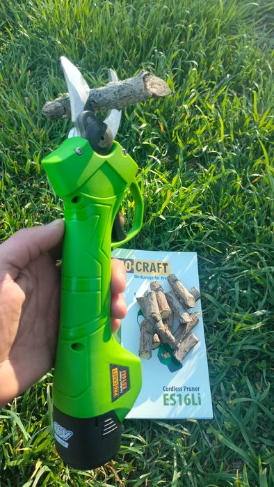 Аккумуляторный садовый секатор pro craft ES 16 Li