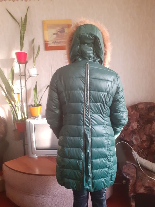 Жіноча зимова курточка