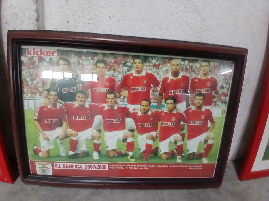 S.L Benfica 5 quadros 1 camisola 1 simbolo cravado com modeas antigas 8 livros 100 anos