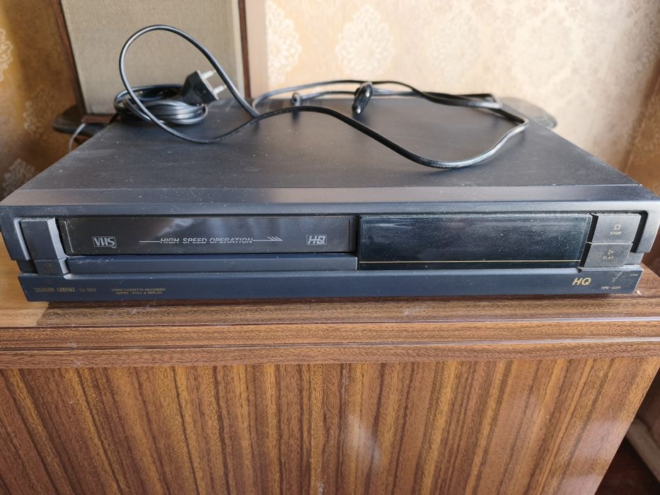 Leitor video VHS avariado
