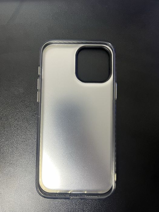 Чохол LV на IPhone 13 PRO MAX.