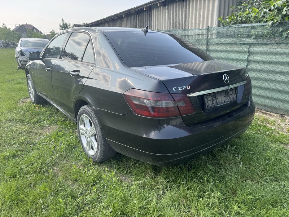 Продам Мерседес е212 по зап