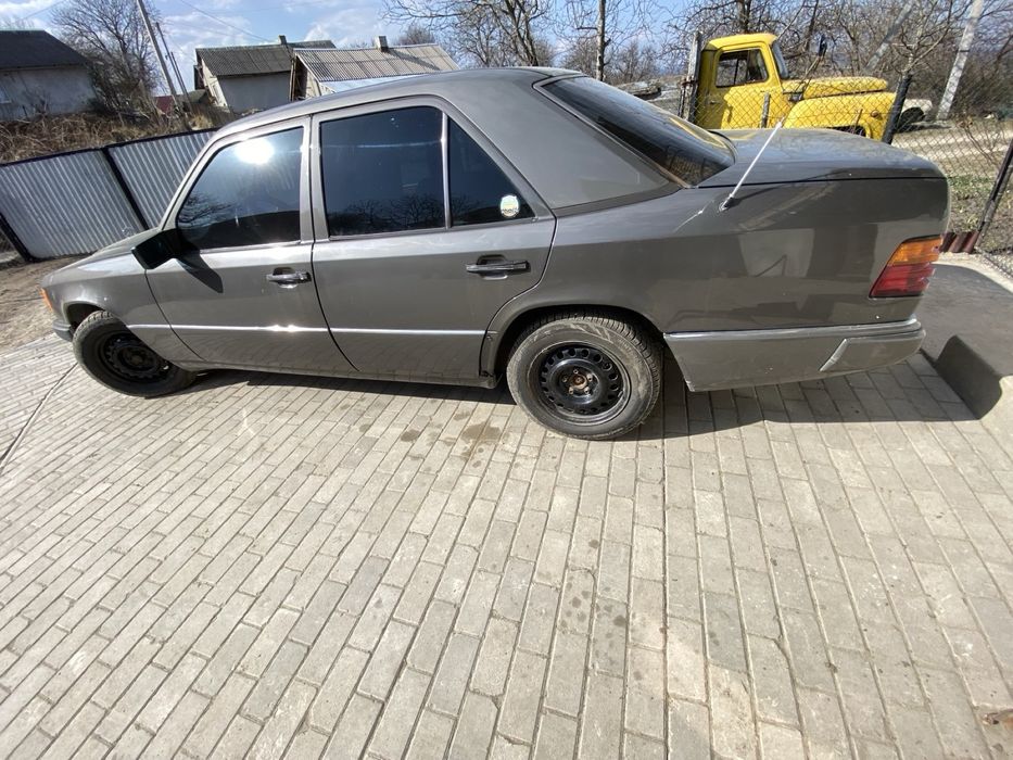 Мерседес w 124 avto