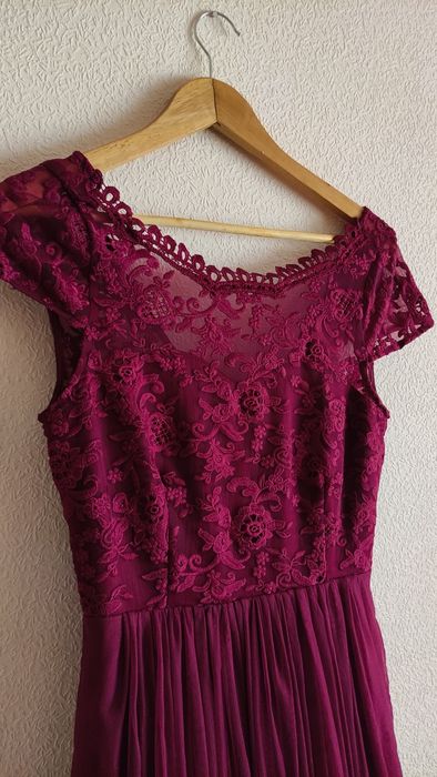 Вечірня довга сукня