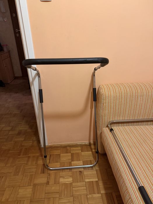 Uchwyty, barierki do lozka